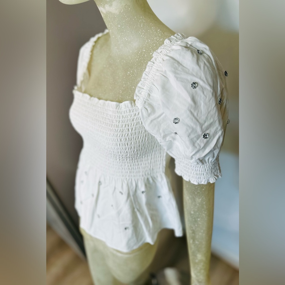 Hill House White Square Neck Puff Sleeve Embellished Top. Size Medium - Picture 6 of 11